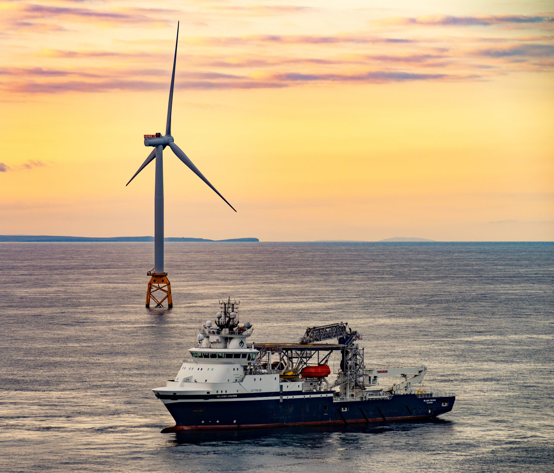 Island Crown 60ae9da0c2c5e