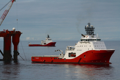 The anchor handling tug supply vessel Siem Garnet.