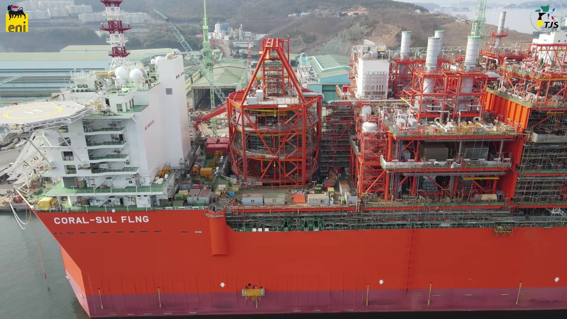 The Coral-Sul FLNG vessel.