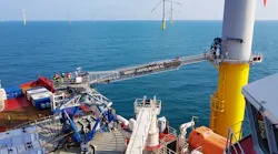 The E1000 system can switch from personnel to cargo transfer mode in less than a minute.