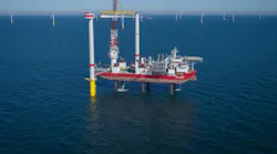 The jackup installation vessel Taillevent has a maximum crane lifting capacity of 1,000 tons at 25 m (82 ft).