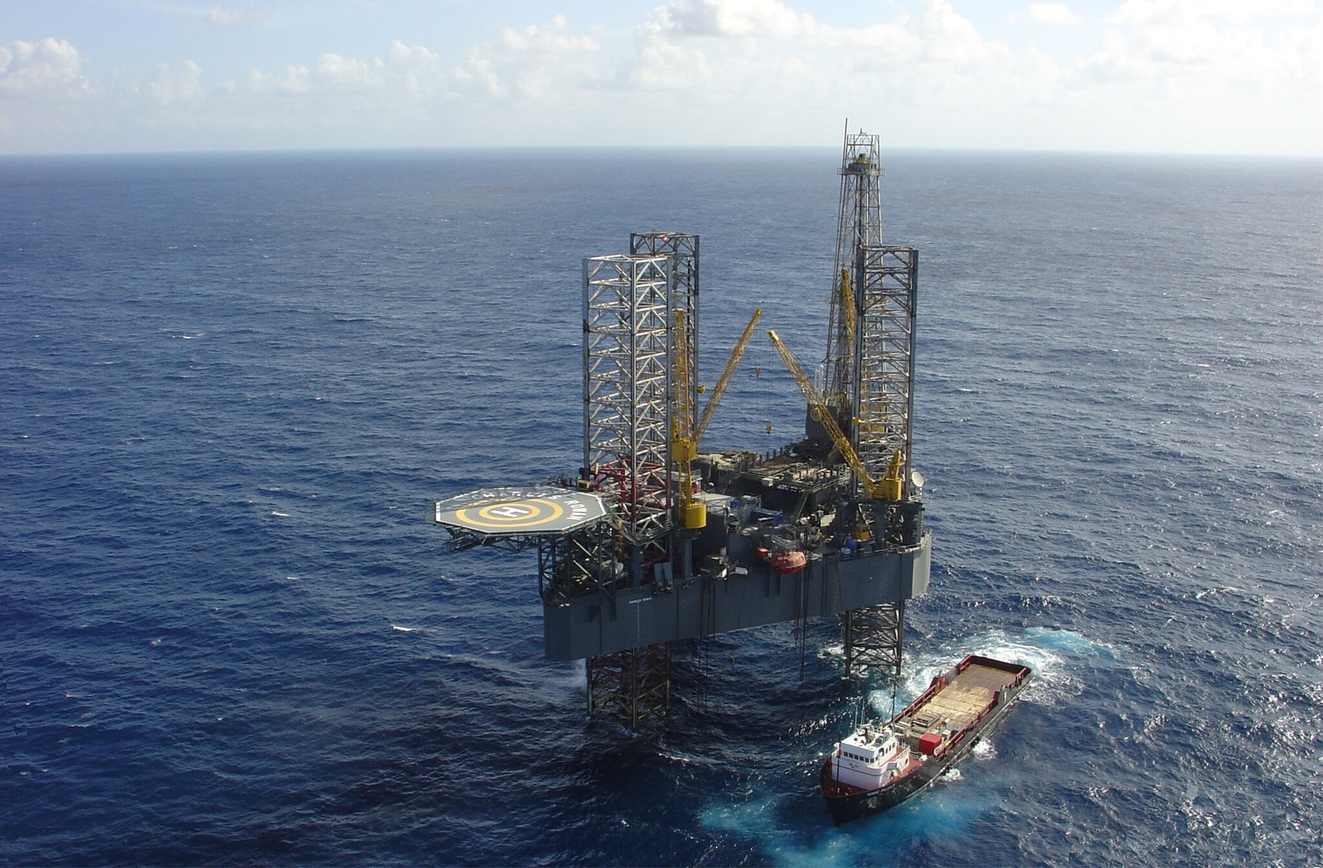 The jackup Charles Rowan (VALARIS JU-36).