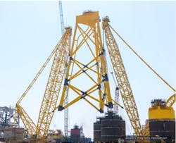 The lifting frame at the Hamriyah port. The lifting frame at the Hamriyah port.