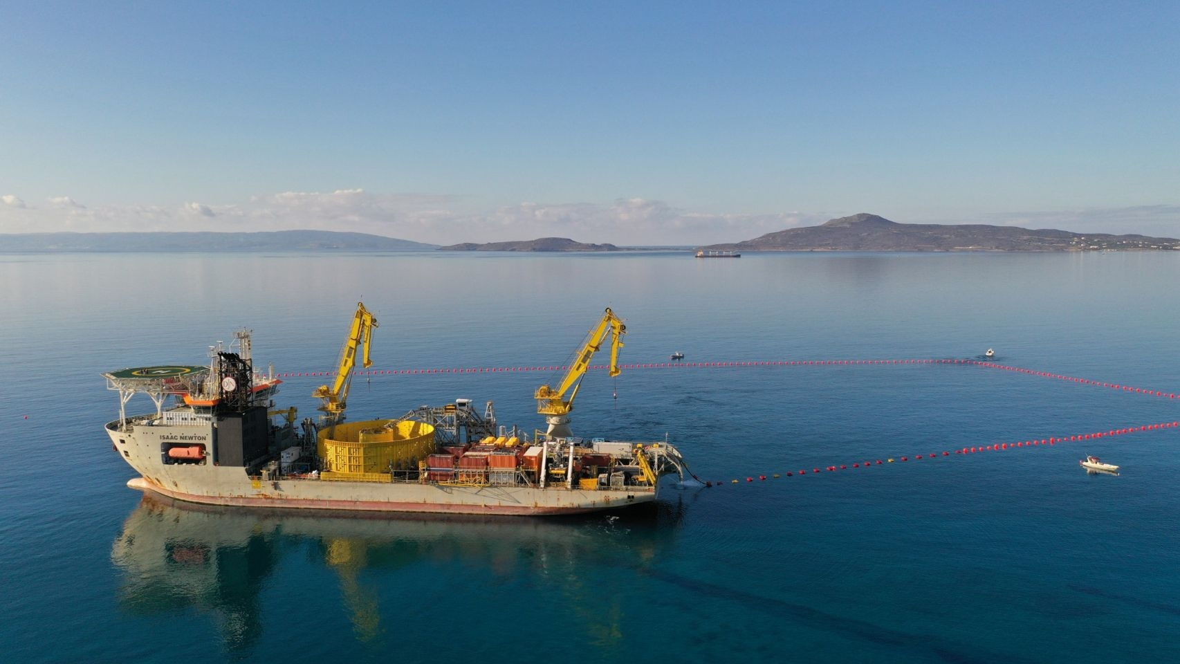 The cable installation vessel Isaac Newton.