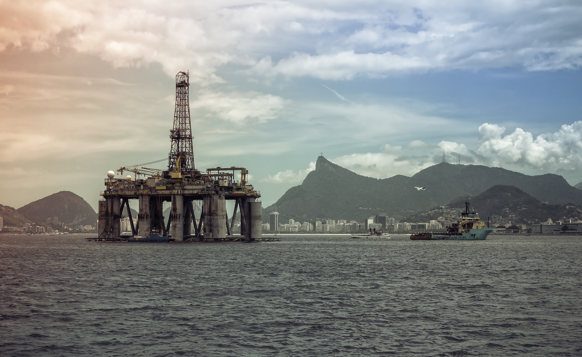 Offshore Drilling Rig Brazil Dreamstime M 213856398