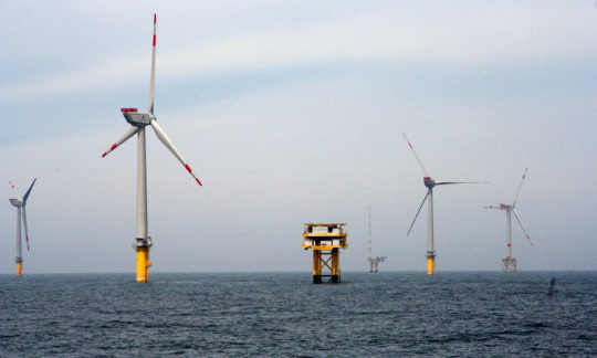 Offshore Wind Turbines And Energy Substation Photo By Doe 627ea6cfda503