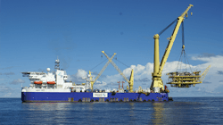 Sapura 3000 is an ABS DP2 self-propelled heavy-lift pipelaying vessel equipped with a 3,000-short-tonnes revolving mast crane. Sapura 3000 is an ABS DP2 self-propelled heavy-lift pipelaying vessel equipped with a 3,000-short-tonnes revolving mast crane.