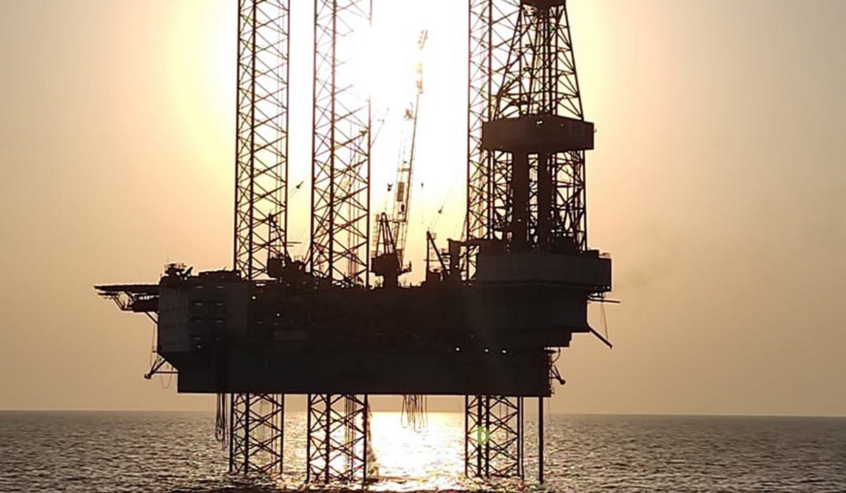 Eni Abudhabi 62e410a0da441