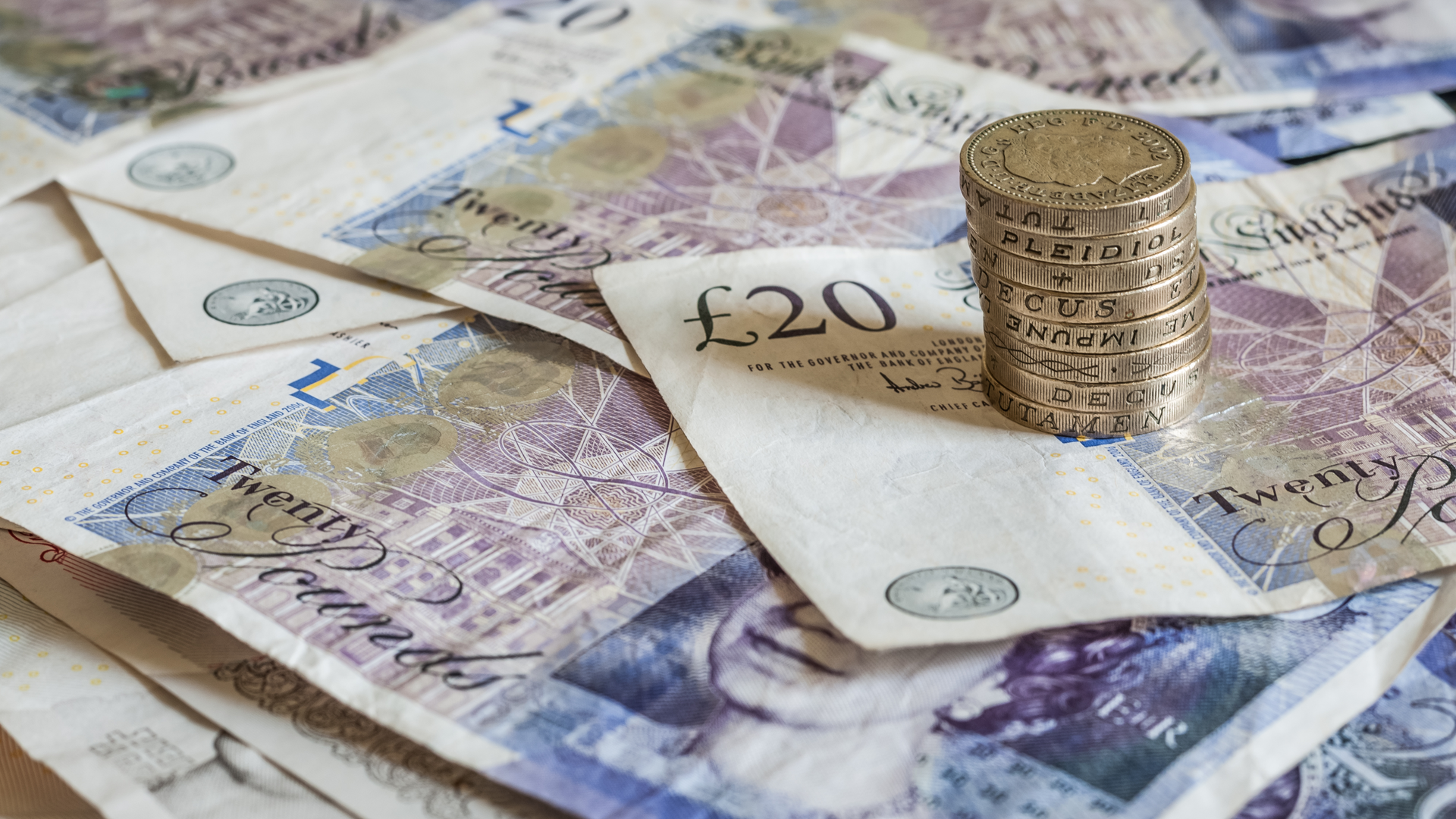 UK chamber ratifies oil and gas windfall tax Offshore