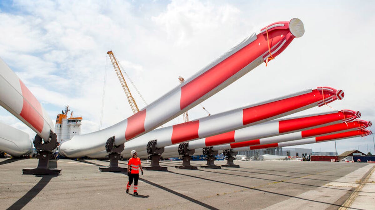 Siemens Gamesa is celebrating the first green energy generated from a turbine fitted with its RecyclableBlades technology. The turbines form part of RWE&rsquo;s Kaskasi offshore wind project located in the German North Sea. Pictured: Siemens Gamesa RecyclableBlades leaving hull for the Kaskasi offshore development.