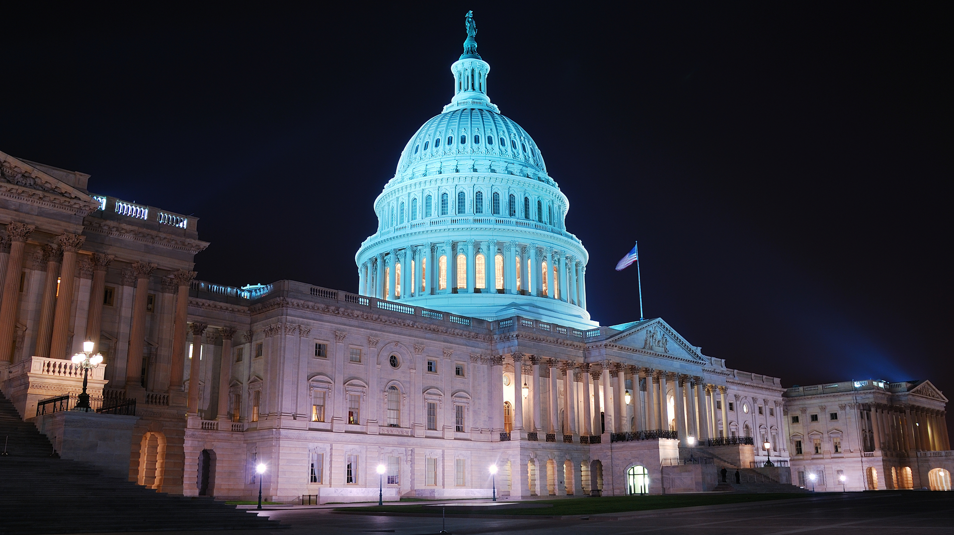 Capitol Hill Dreamstime M 13935932 62f128a2cdc6e