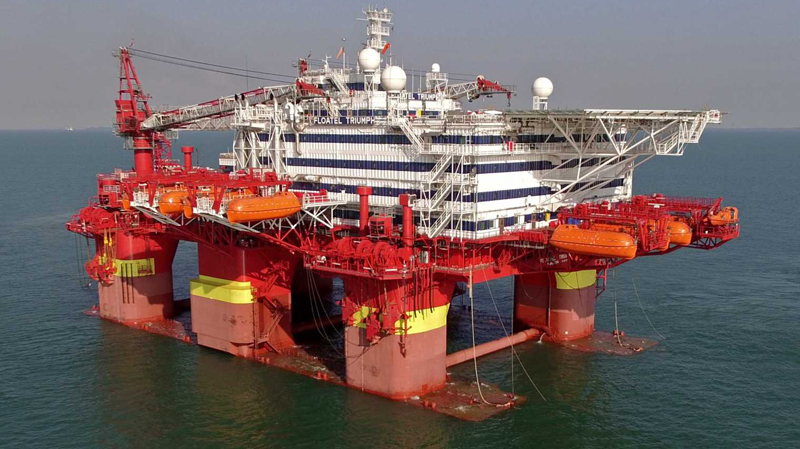 The Floatel Triumph is a high-specification accommodation semisubmersible that was built to Keppel's proprietary design.