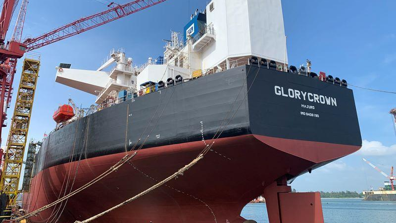 A couple years ago, SFL announced its Glorycrown Suezmax tanker had completed her second special survey and was ready to commence trade in a buoyant tanker market with her newly fitted exhaust gas cleaning system. This photo was taken during her yard stay in Singapore.