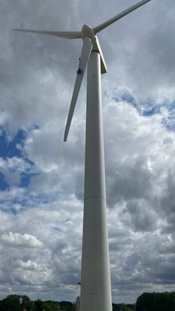 BladeBug robot on Distgen wind turbine BladeBug robot on Distgen wind turbine