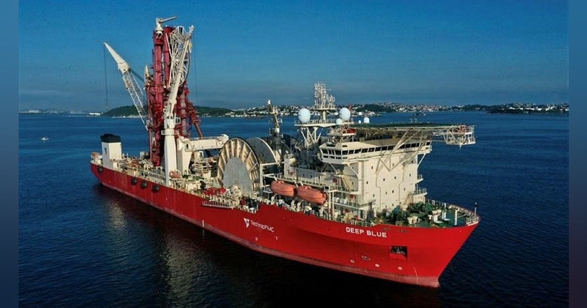 Pipelay vessel undergoes power refurbishment during Atlantic crossing Pipelay vessel undergoes power refurbishment during Atlantic crossing