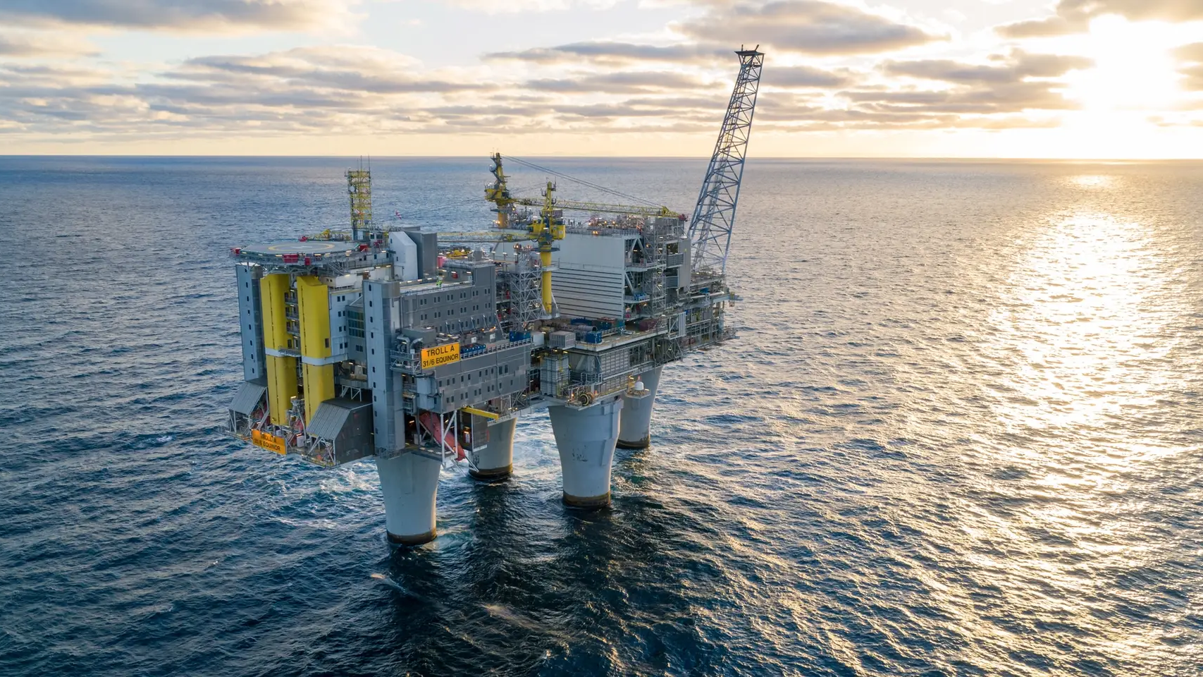 Troll A Platform In The North Sea 632e132cda403