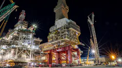 According to Mammoet, 'The combination of our powerful Mega Jack 800 with SPMTs and heavy skidding systems was perfect for the transport, lifting and integration of two drilling modules onto bp's Azeri Central East's topsides deck, currently under construction.'