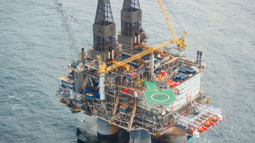 The Hibernia platform is located 315 km east southeast of St. John&rsquo;s and uses a fixed structure with three compartments: topsides, gravity-based structure and an offshore loading system.