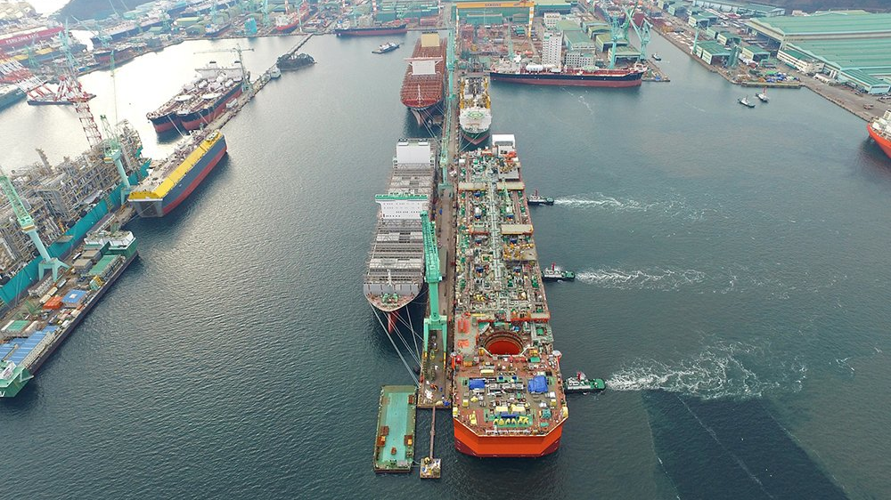 Coral Sul FLNG vessel