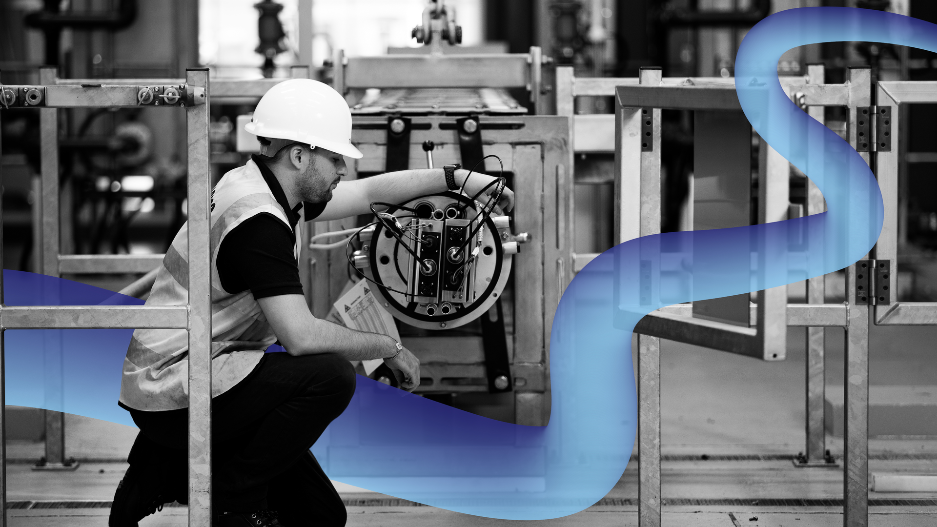 Tracerco Engineer Working On Profiler In Rig Close Up Landscape 1 6383c71b5f785