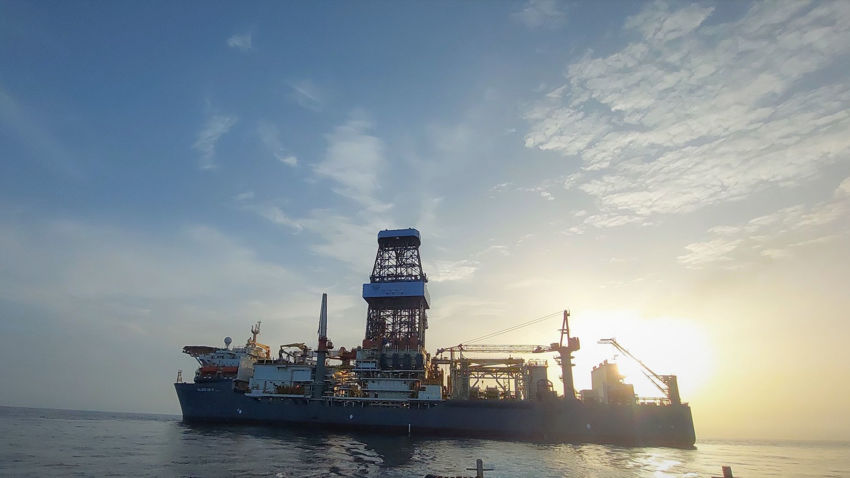 The VALARIS DS-9 team successfully completed the second well for ExxonMobil in Angola a month ago and said it is ready to start its third well in the campaign on Block 15 offshore Angola.