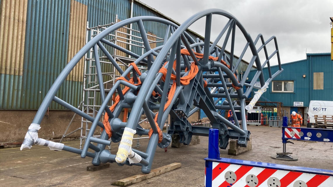 Mdl Aft Chute Assembly