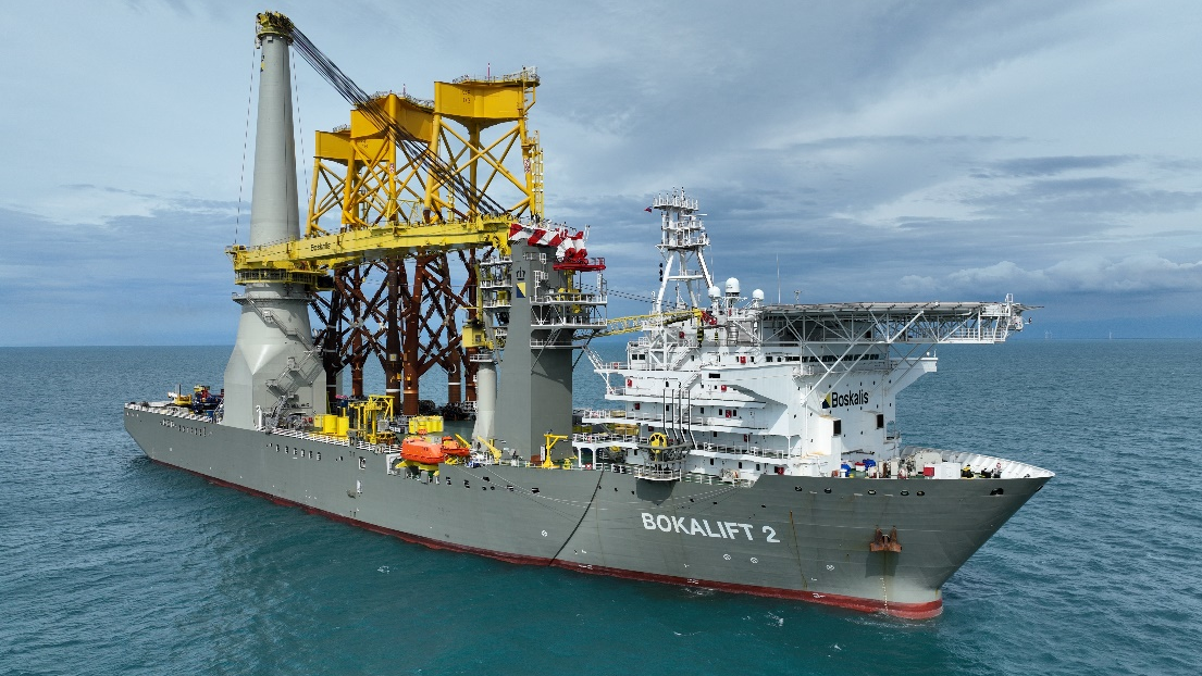The crane vessels Bokalift 1 and 2, as well as the fallpipe vessel Seahorse, were active on various projects in Taiwan.