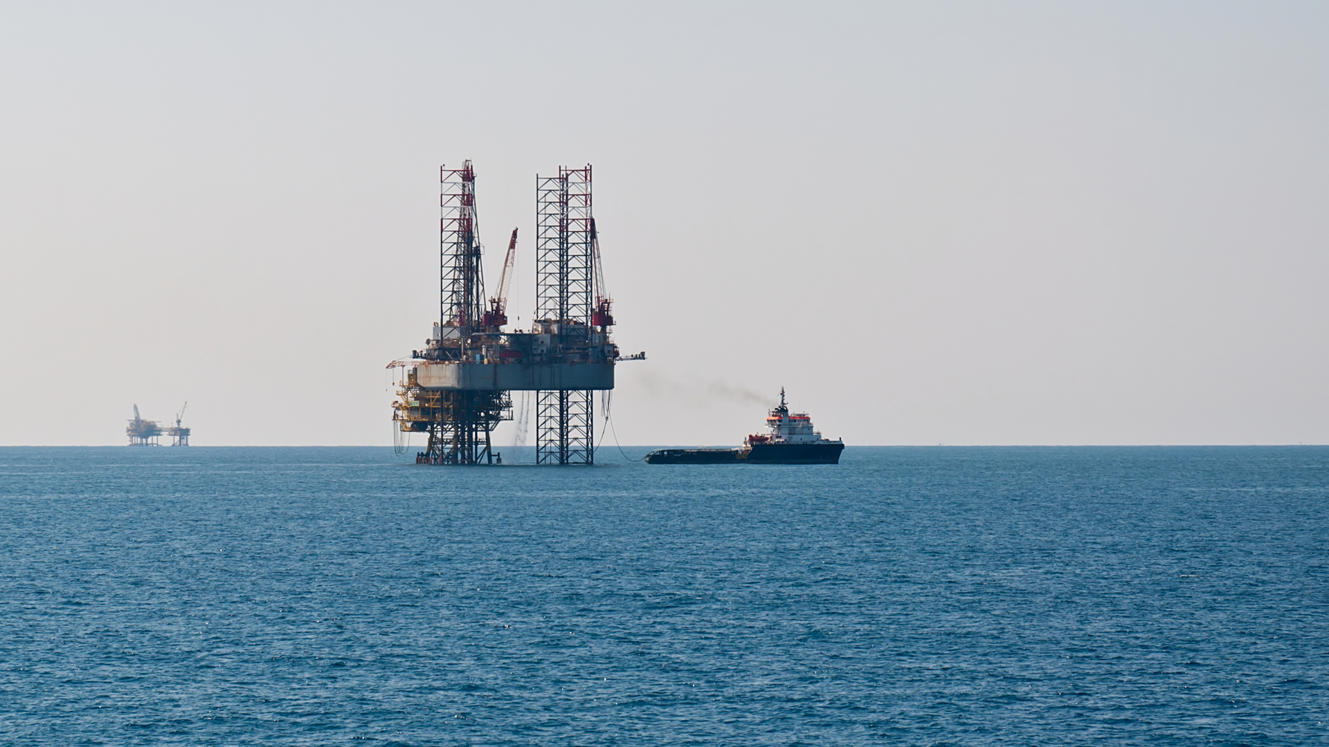 Unrelated rig offshore Egypt