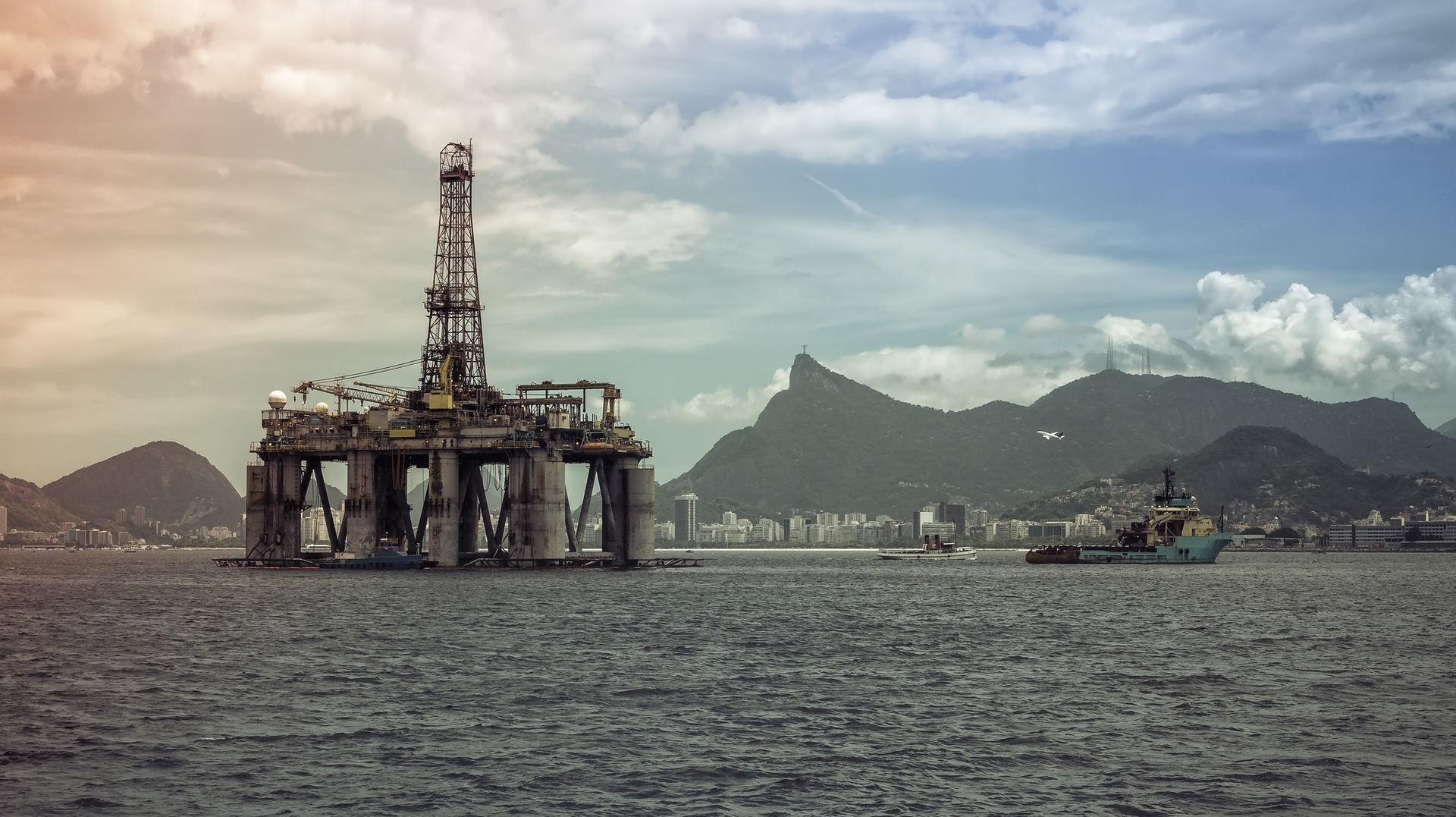 Offshore Drilling Rig Brazil Dreamstime M 213856398