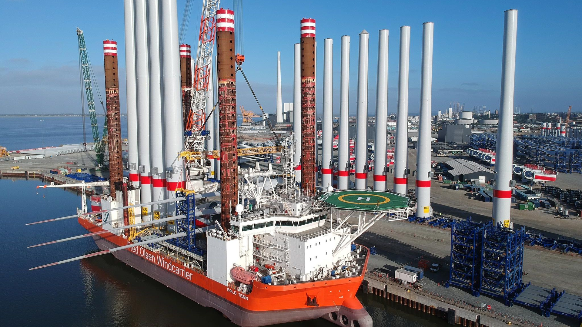 Following the award of seabed rights from The Crown Estate, the development phase for the Moray West offshore wind farm began in 2016 with site specific surveys leading to applications for marine and onshore consents. All necessary consents were secured in early 2019.