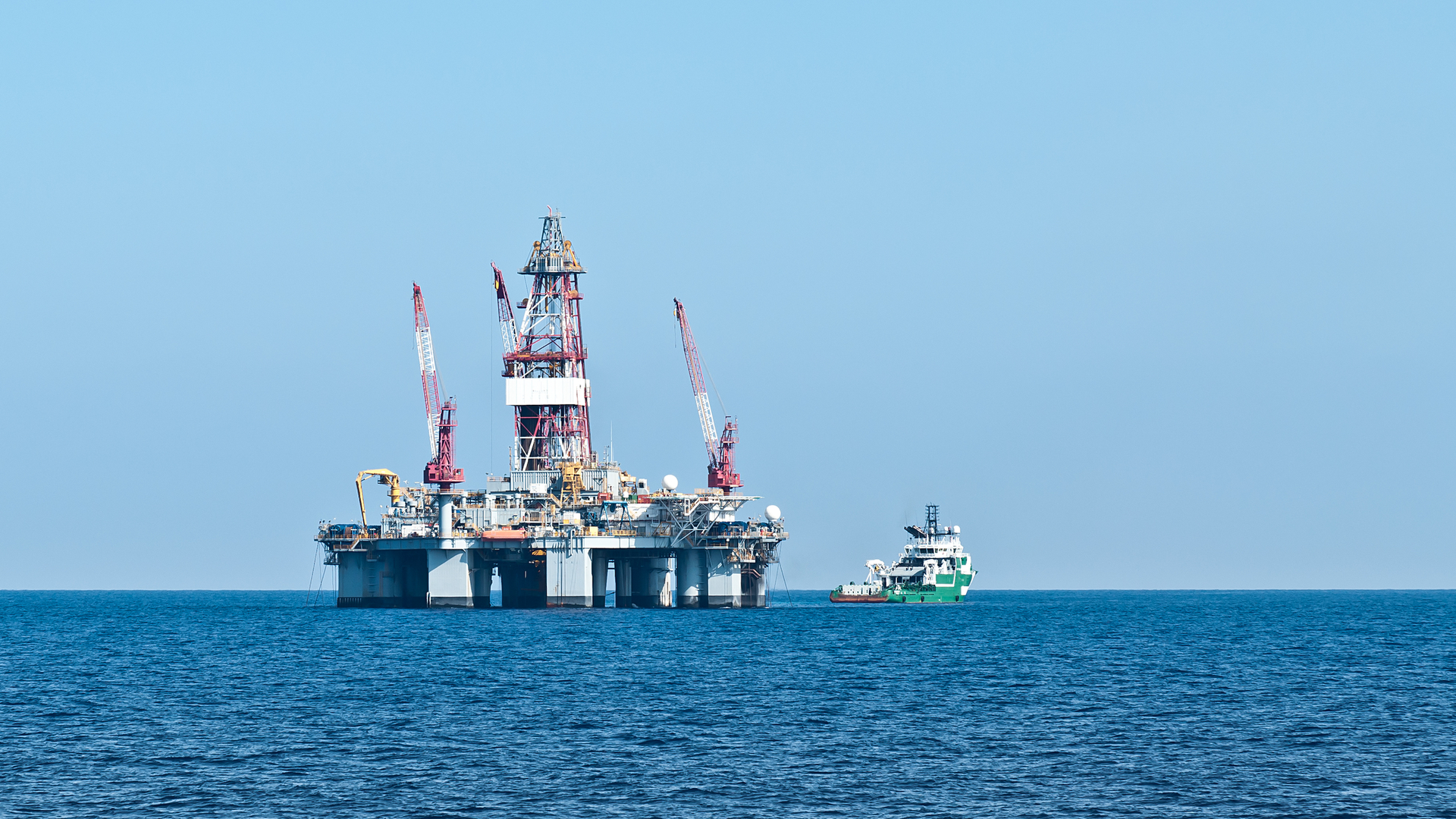 Semisubmersible Drilling Rig Dreamstime M 21949676