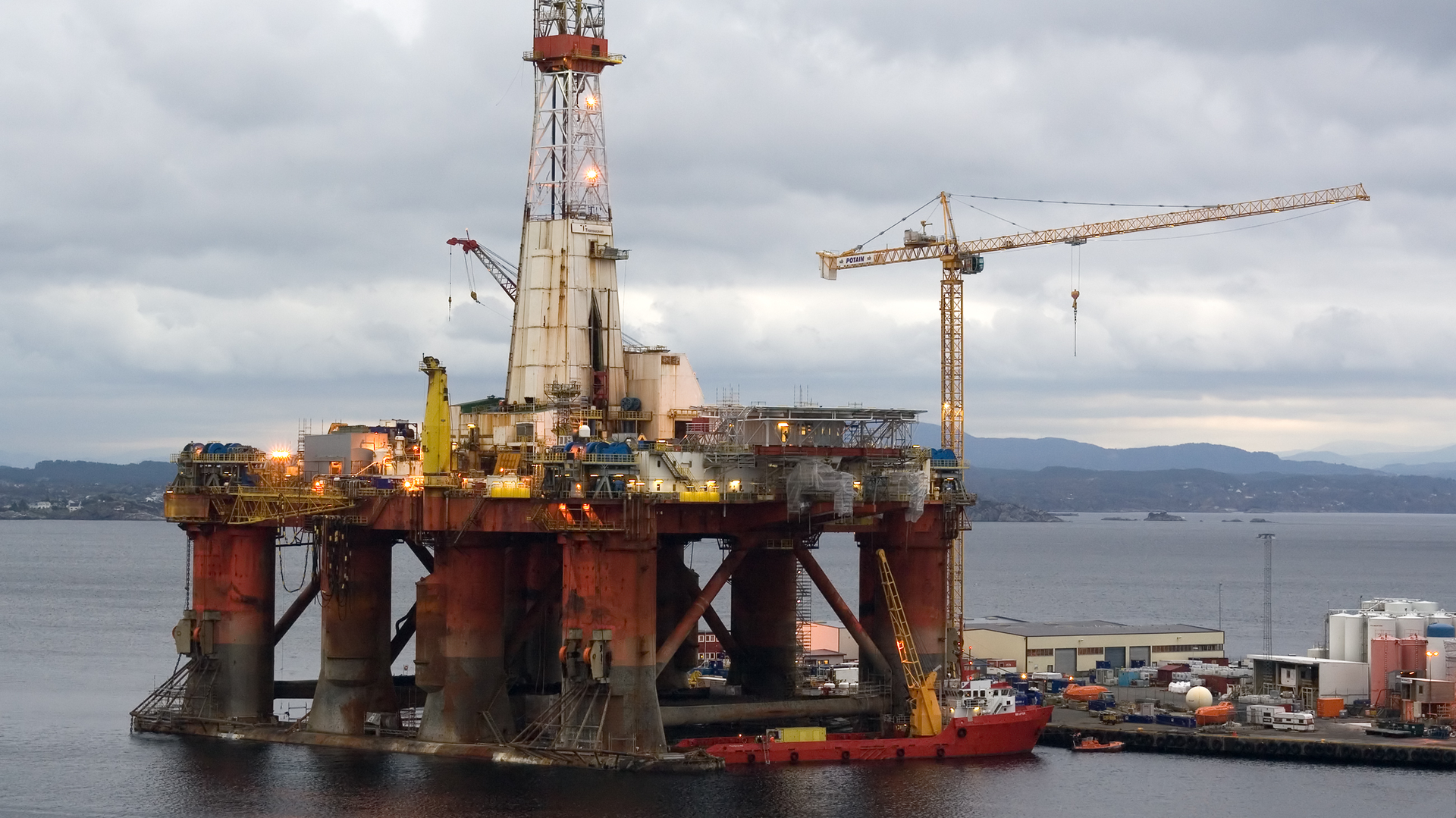 Old Platform Upon Recovery Dreamstime M 3452041