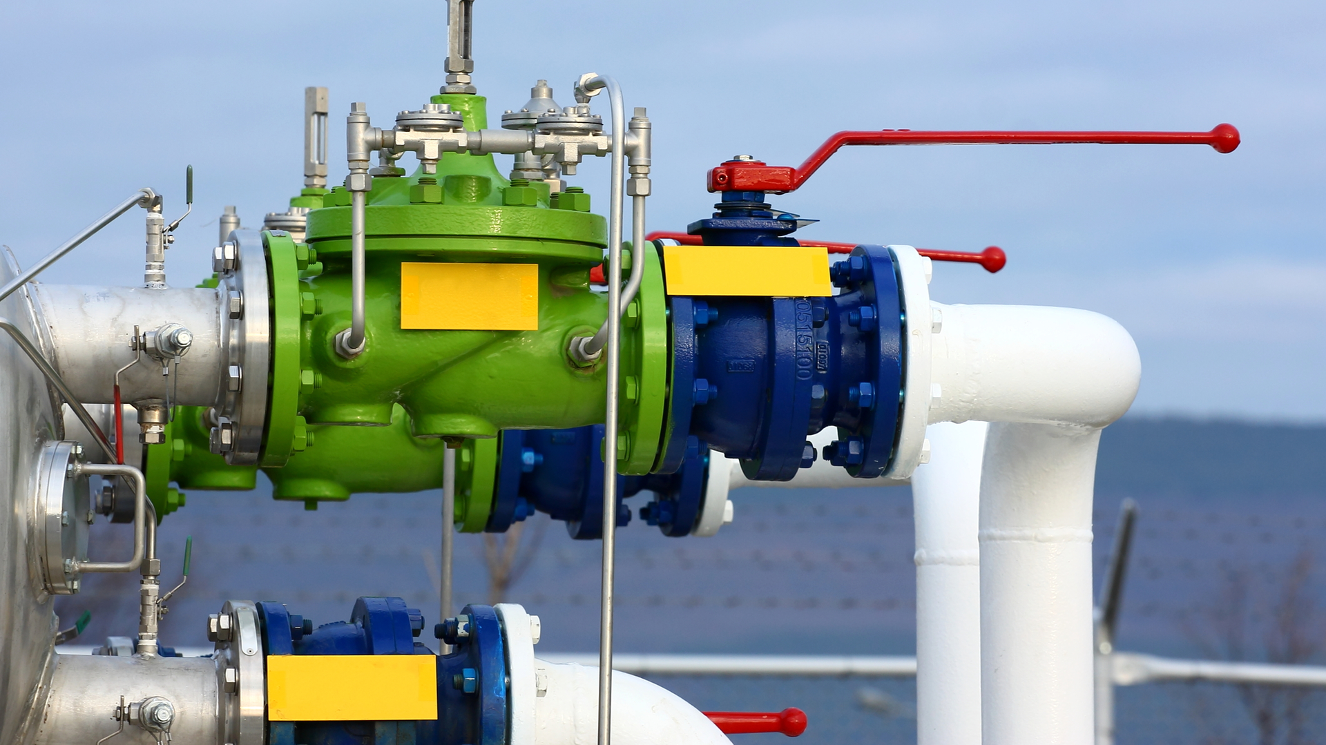 Pipeline Valve And Appurtenances Dreamstime M 28801813 64c140c99a2b1