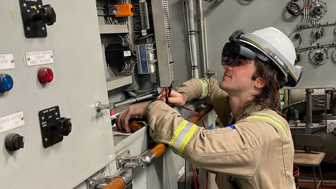 Ar Vr Credit Crowley 6514499927985