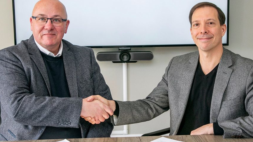 Co-founder and Executive Director of Archer Knight David Sheret (L) and EMA founder David Boggs (R).