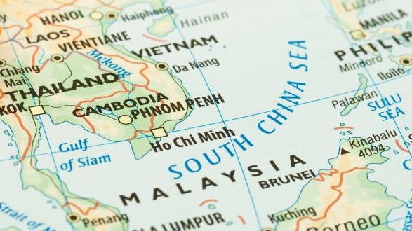 The Lufeng project is located in the eastern South China Sea, with an average water depth of about 136 m.