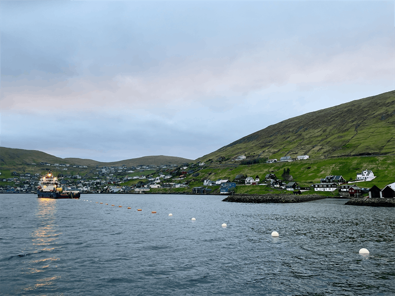 In May 2023, Minesto successfully completed the first phase of the Dragon 12 (1.2 MW) offshore installation in Vestmanna, Faroe Islands. The 3.4-km main subsea cable was laid on the seabed, from the onshore grid connection point to the offshore installation node. In May 2023, Minesto successfully completed the first phase of the Dragon 12 (1.2 MW) offshore installation in Vestmanna, Faroe Islands. The 3.4-km main subsea cable was laid on the seabed, from the onshore grid connection point to the offshore installation node.