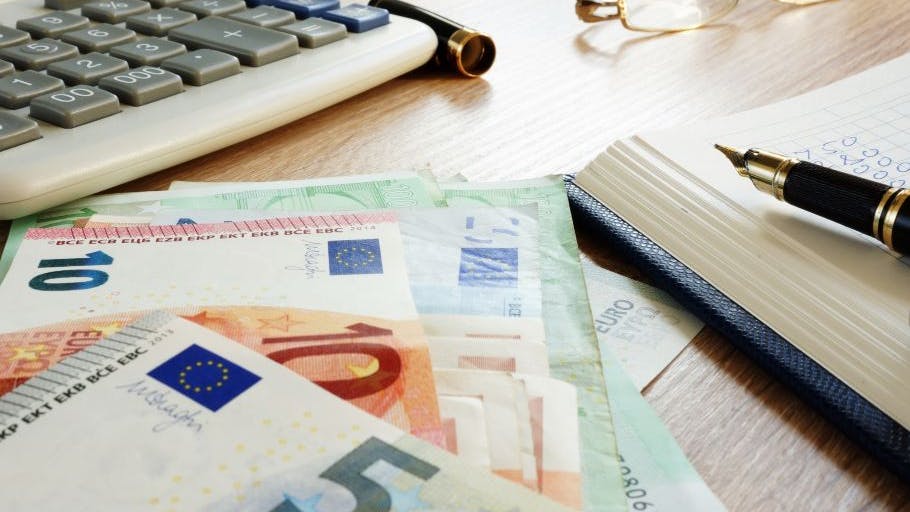 65ea2040de1d6d001e5b5e27 Euros Budget Epl