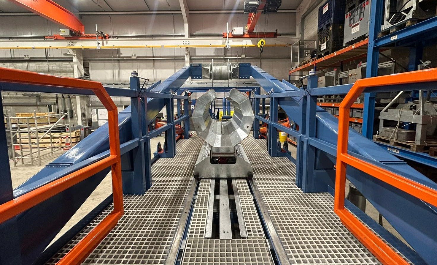 Manufacturing the launch and recovery system Manufacturing the launch and recovery system