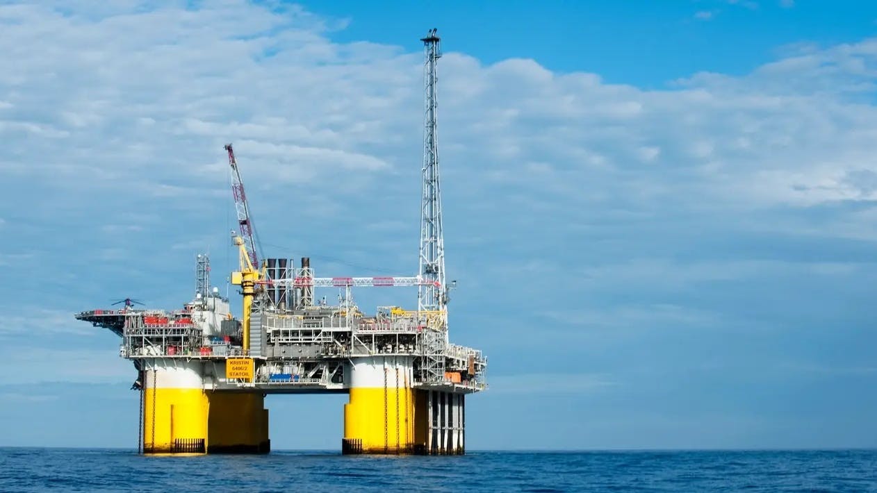 660ad083735bc3001ead6550 Kristin Platform