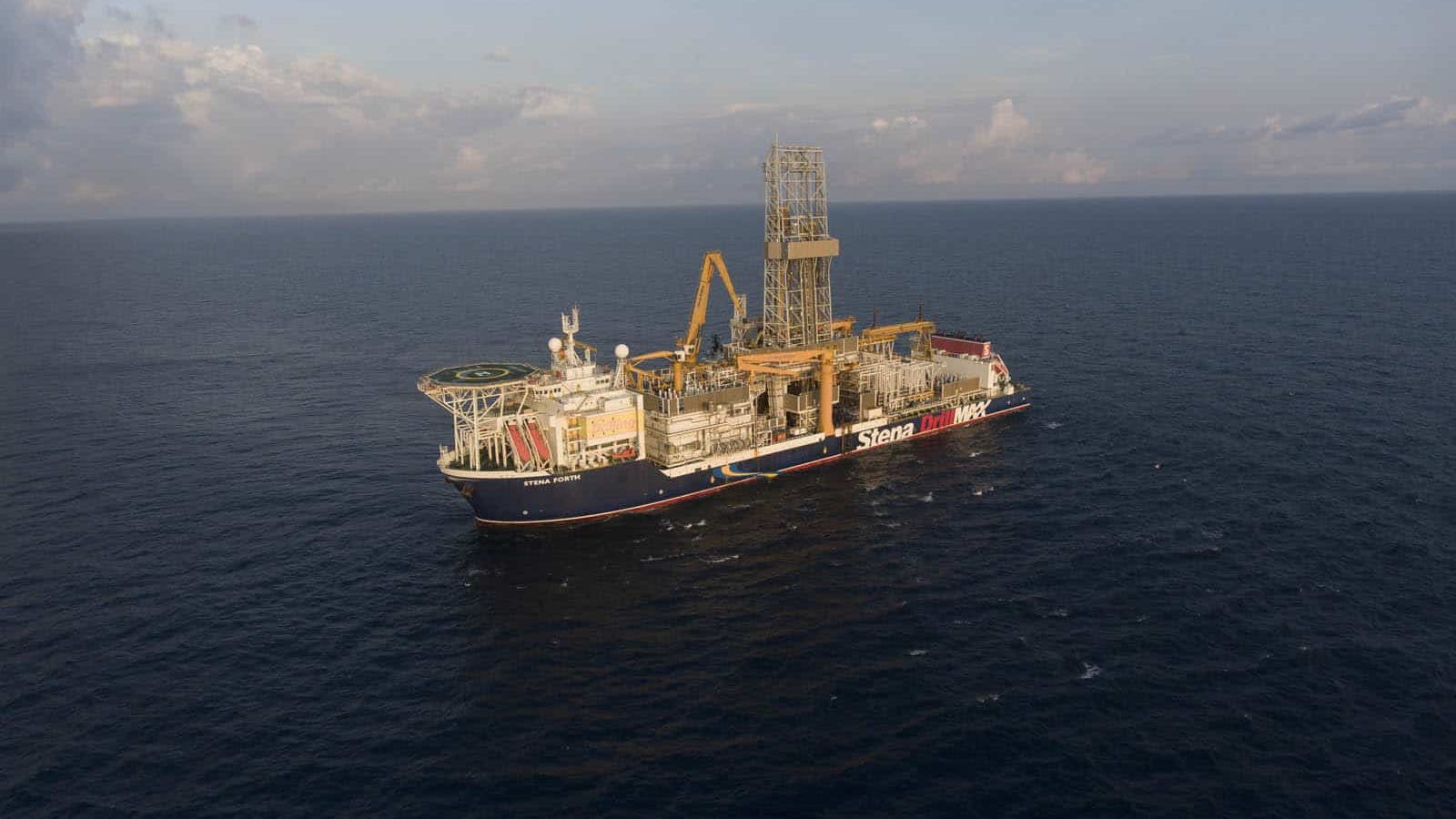 6668b7fad5fb3a317bef4377 Stena Forth Drillship