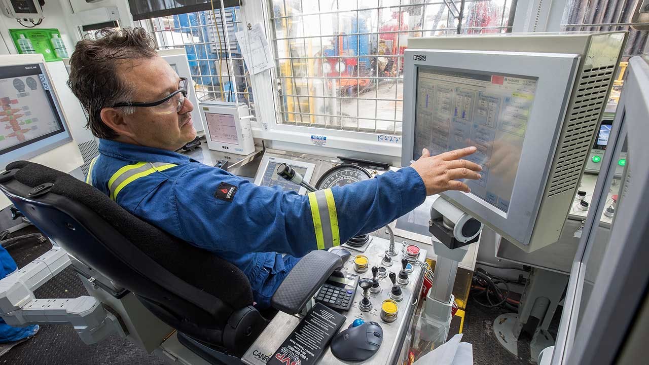 SLB and Nabors say they will work together to give their customers greater flexibility to use either SLB’s PRECISE or Nabors’ SmartROS rig operating system on their existing equipment. SLB and Nabors say they will work together to give their customers greater flexibility to use either SLB’s PRECISE or Nabors’ SmartROS rig operating system on their existing equipment.