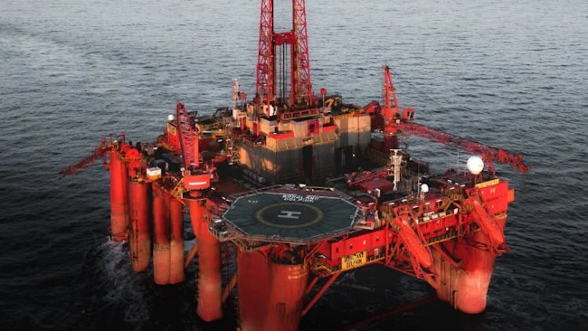 Borgland Dolphin operates under the Bermuda flag.