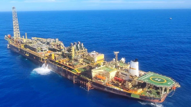 The Golfinho field has six producing subsea wells in Campanian- and Maastrichtian-aged reservoirs tied to FPSO Cidade de Vit&oacute;ria, also owned and operated by BW Energy.