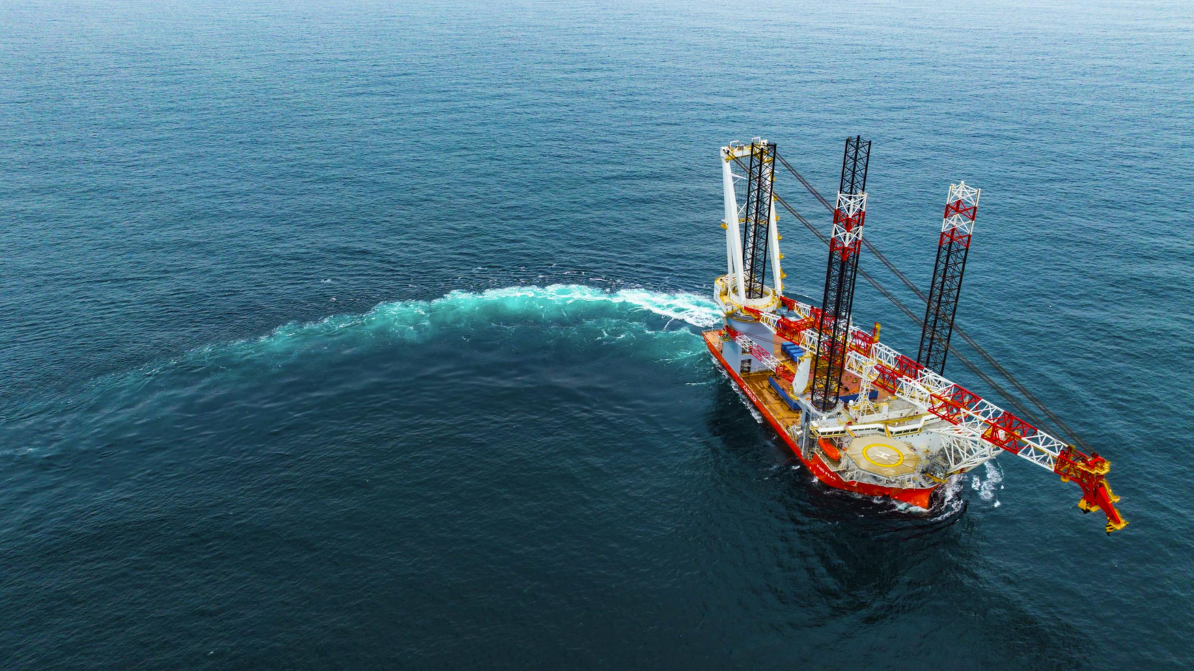 Cadeler signs firm contracts with Equinor and Polenergia joint ventures