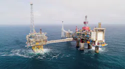 Sleipner T and Sleipner R are both connected permanently with a bridge to Sleipner A processing and drilling platform. Sleipner B is unmanned and is periodically operated by operations and maintenance personnel transferred from Sleipner A in helicopter.