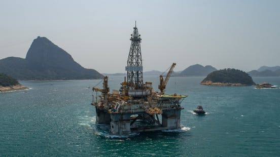 Brava Energia has contracted the Lone Star semisubmersible rig from Constellation Oil Services.