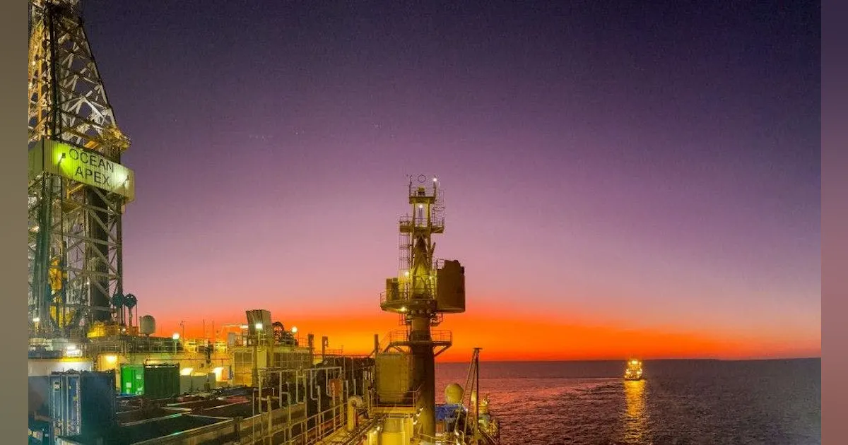 Noble Linux Rig Noble wins additional work for semisub rig offshore Australia ...