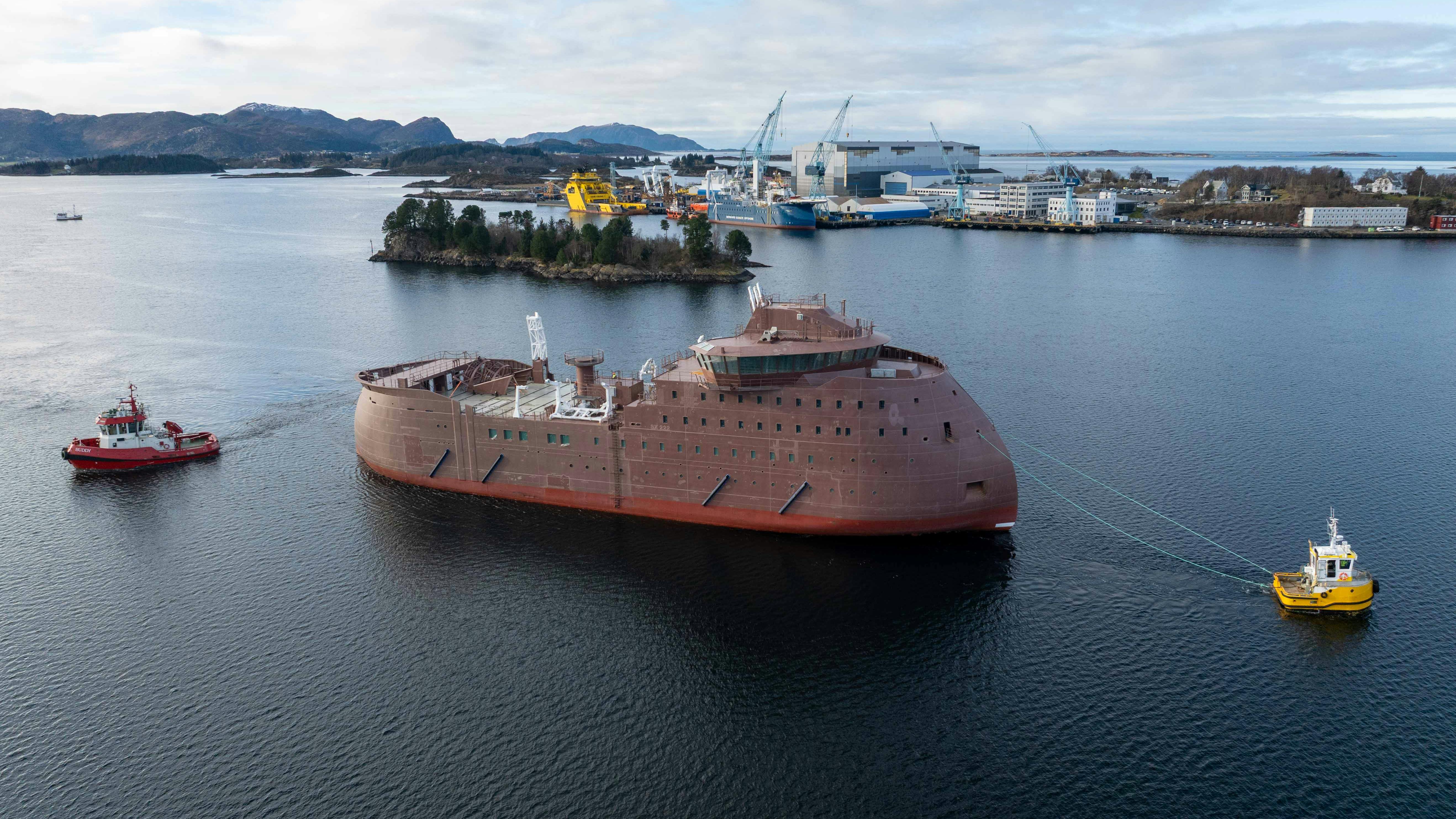 Ulstein Group reports work underway on new CSOV for offshore wind market