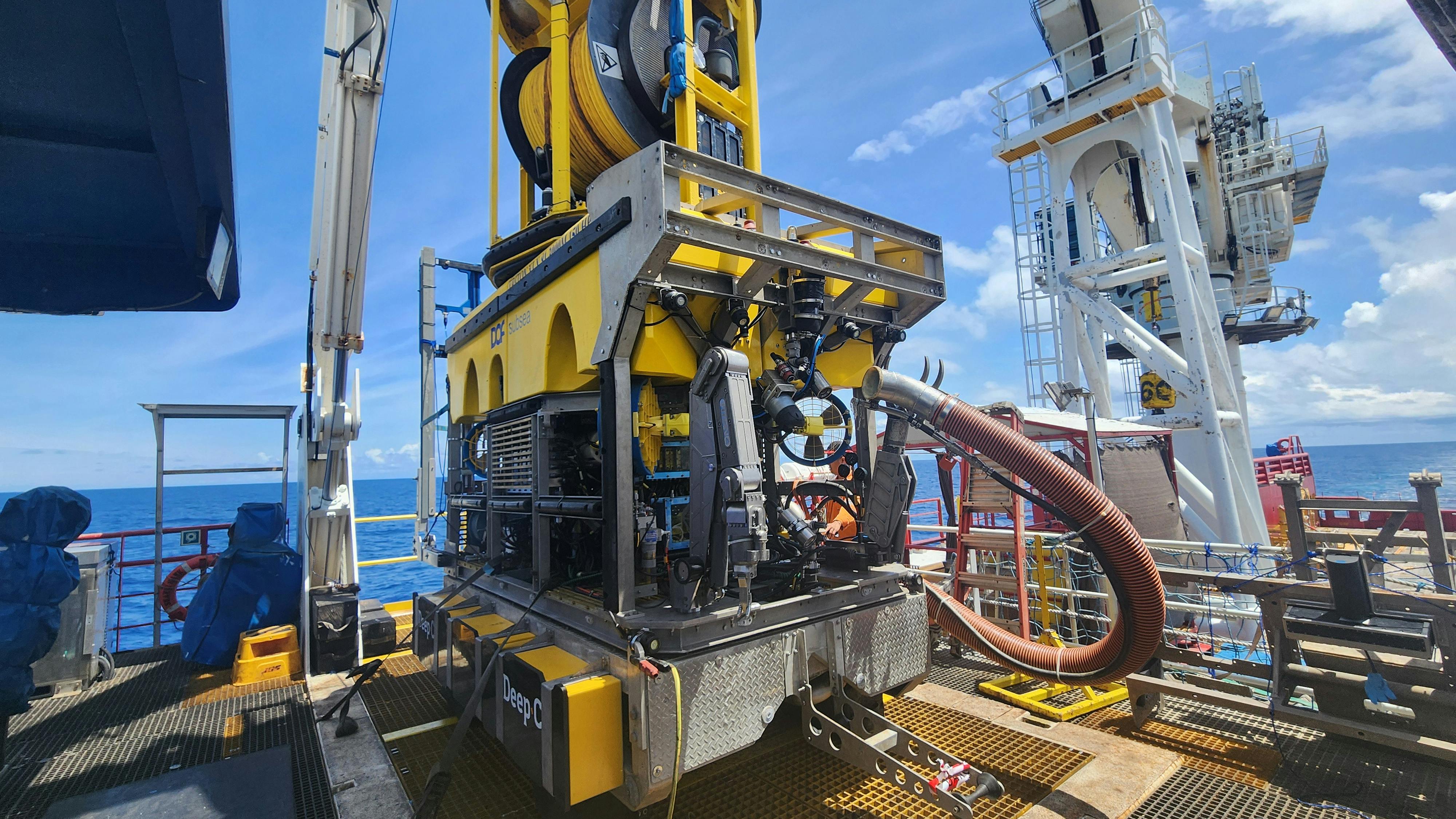 ROV with trencher dredger